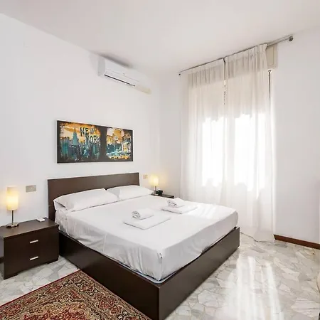 Апартаменты Ihost - Veneziano 8 *